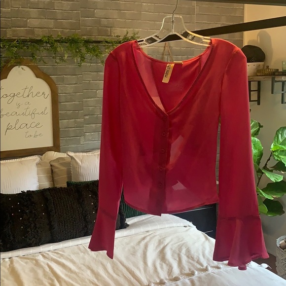 Mimi Chica Bell-Sleeve Cut-Out Tie Back Blouse - Picture 4 of 8